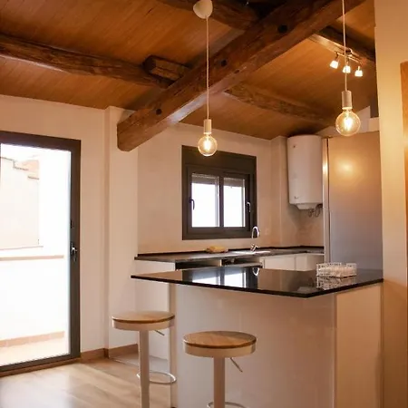 Monresidence La Figuereta 公寓